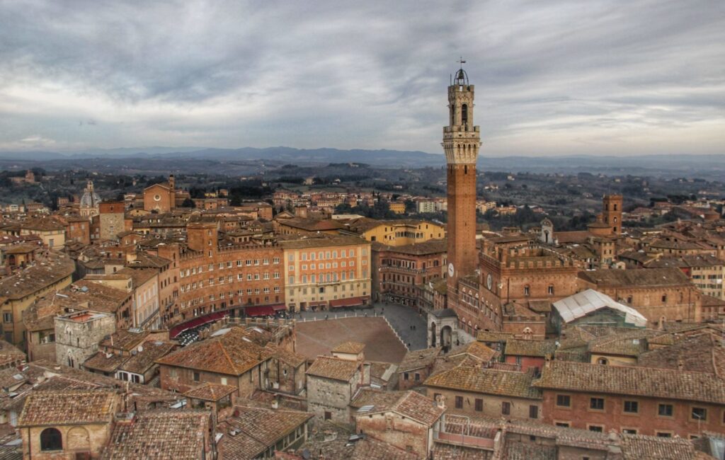 Tuscana'nın Gözbebeği ve Sırların Şehri: SİENA - Siena Gezi Rehberi
