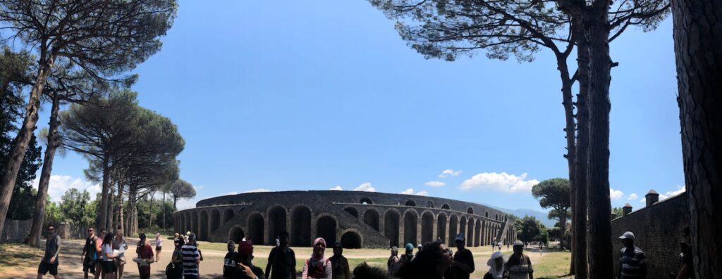 Pompeii Gezi Rehberi - Bir Trajedinin ve Şehrin Hikayesi