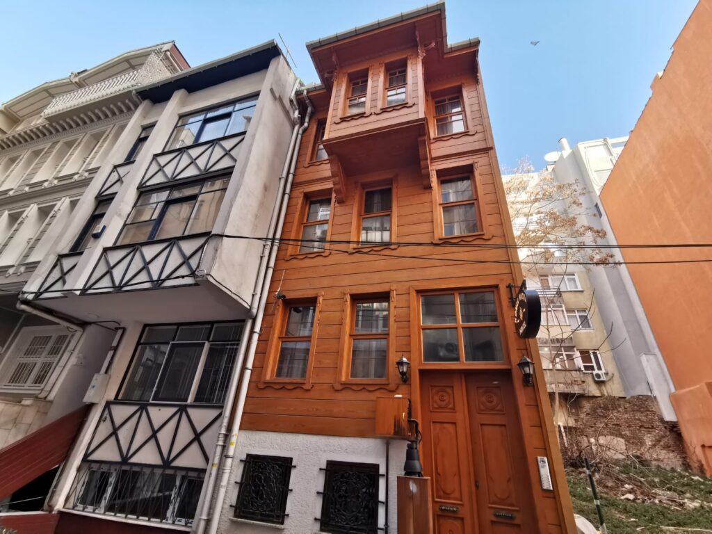 İstanbul Konaklama Tavsiyeleri ve Alternatifleri - AIRBNB Deneyimi
