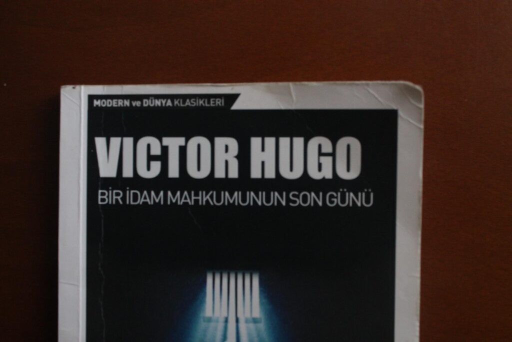 Karantinada Kitap - En Sürükleyici 10 Roman // #evdekal Karantinada Kitap - En Sürükleyici 10 Roman // #evdekal