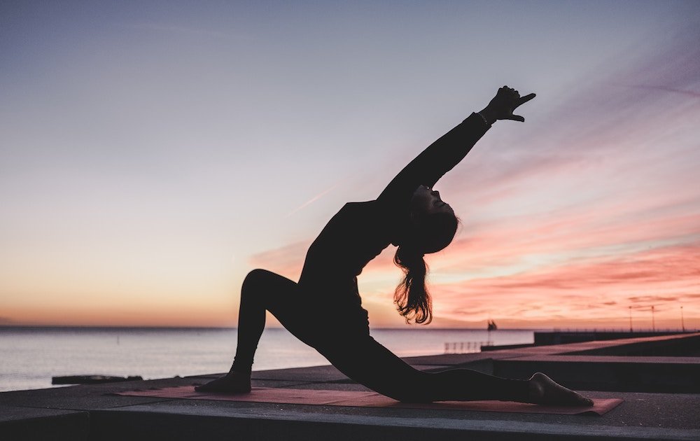 Bel Ağrısına İyi Gelen 6 Yoga Hareketi | Evde Yoga