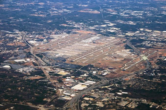 Havacılıkta Merak Edilen 8 Soru Atlanta Hartfield-Jackson Havalimanı