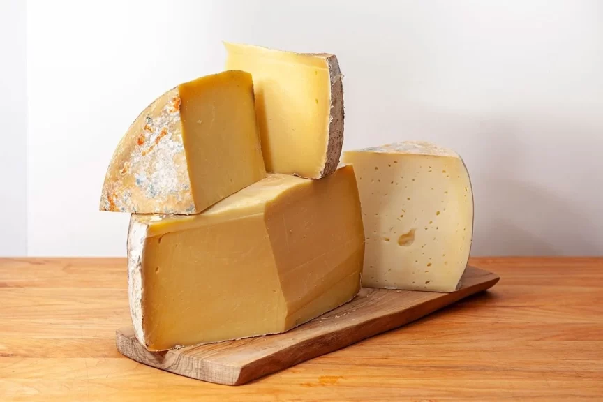 Kars Peynir Müzesi - Dünya Peynir Tarihi - Kars Peynir Tarihi 