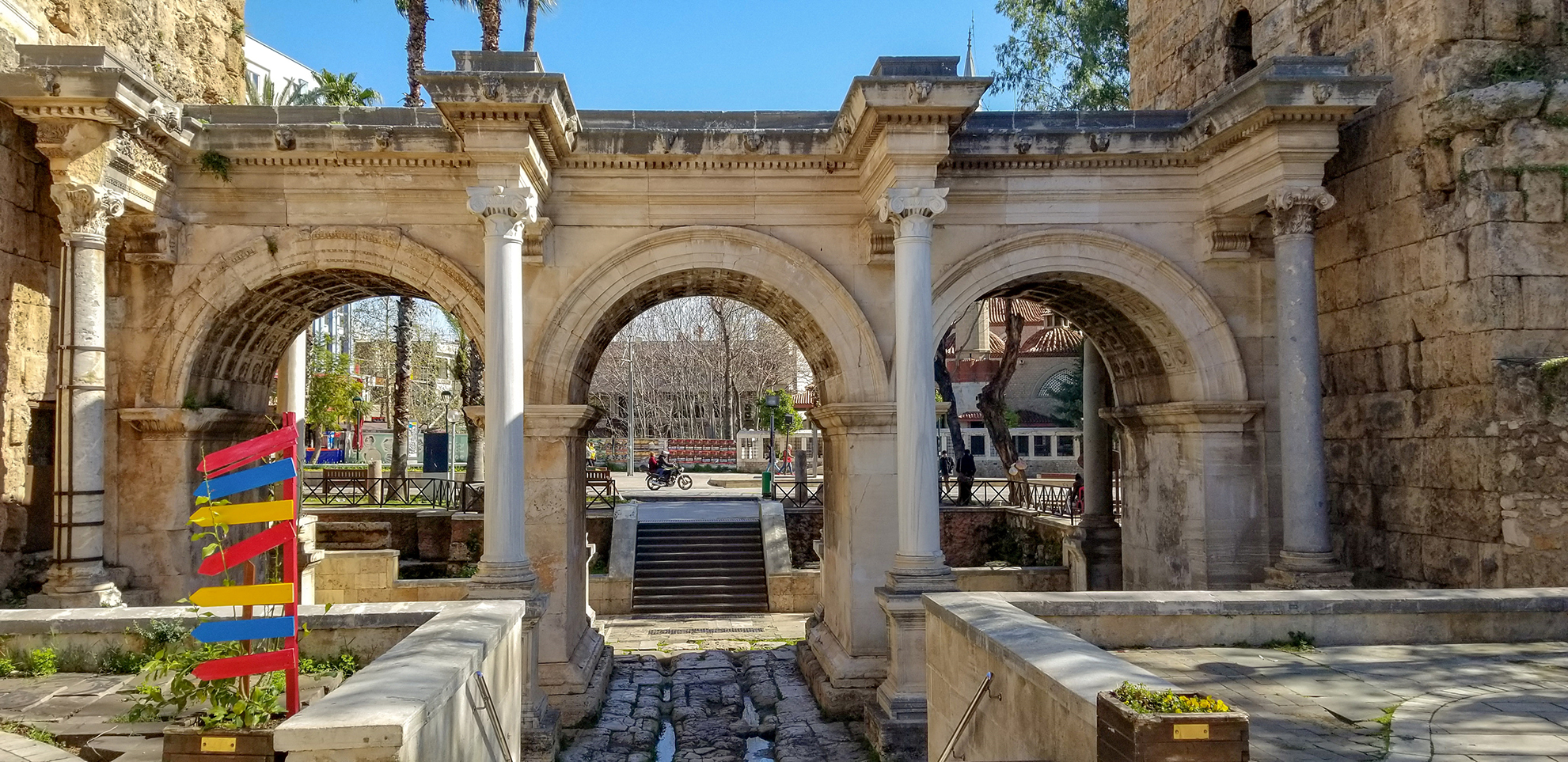 Antalya Gezi Notları | Hadrian Gate