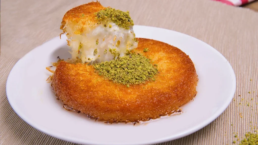 Hatay Künefesi'nin Hikayesi | As Bayrakları ! Dünyanın En İyi Tatlısı Seçildi