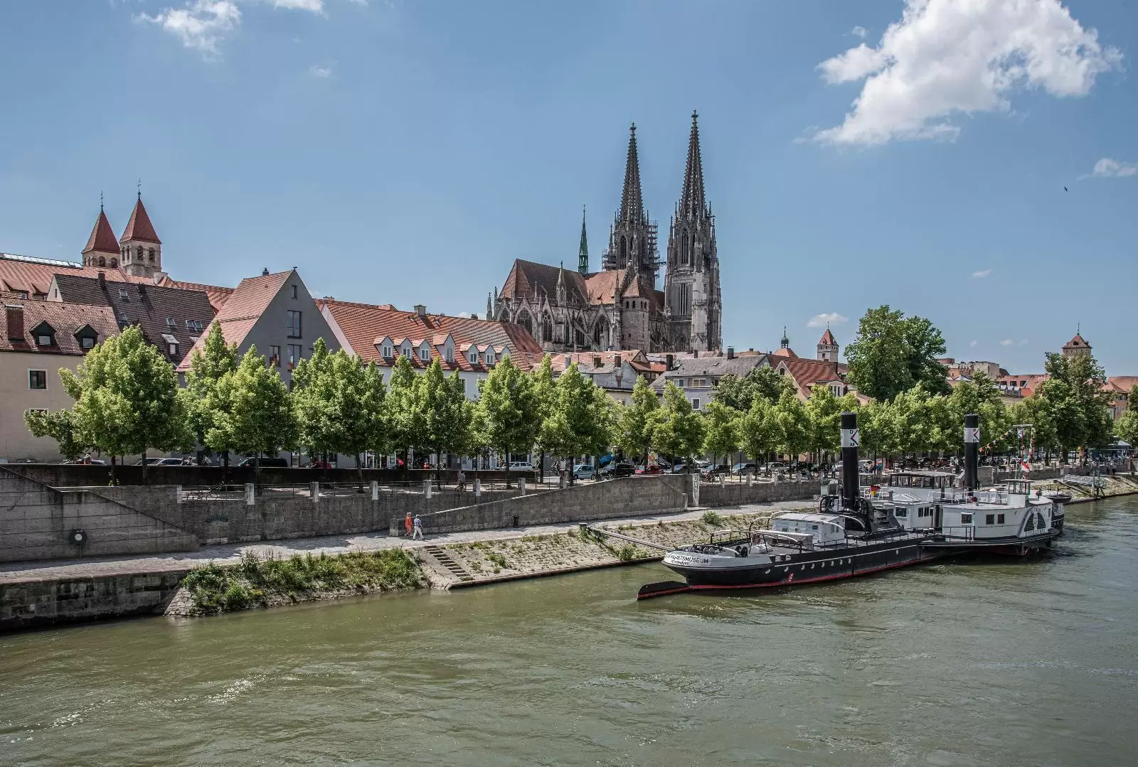 Regensburg Gezi Rehberi - Cathedral